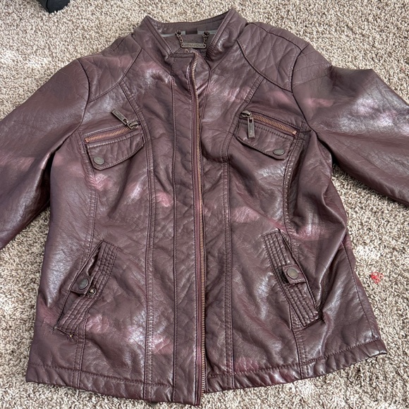 Leather Jacket - Picture 3 of 4